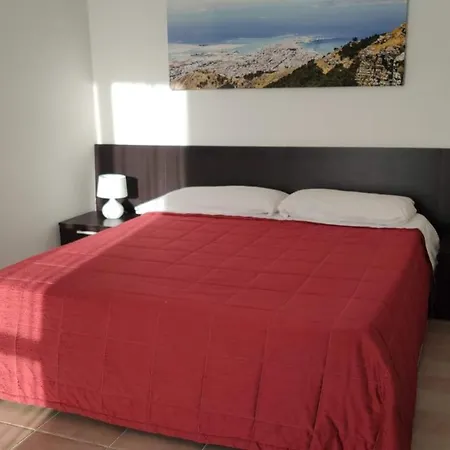 Borgo Pida Penzion Paceco