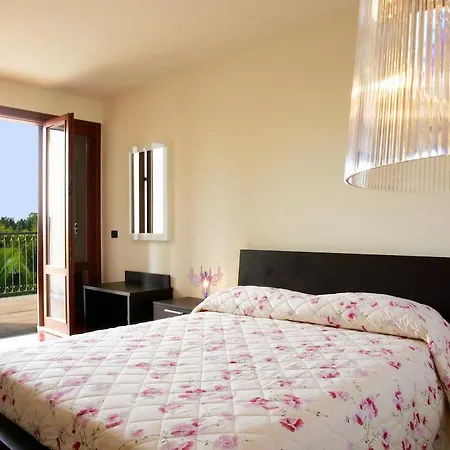 Guest house Borgo Pida Paceco