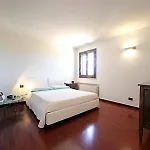 Borgo Pida 4*