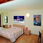 Casa de hóspedes Borgo Pida 4*
