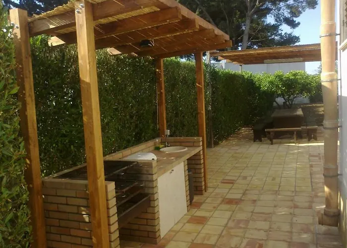 Guest house Borgo Pida 4*